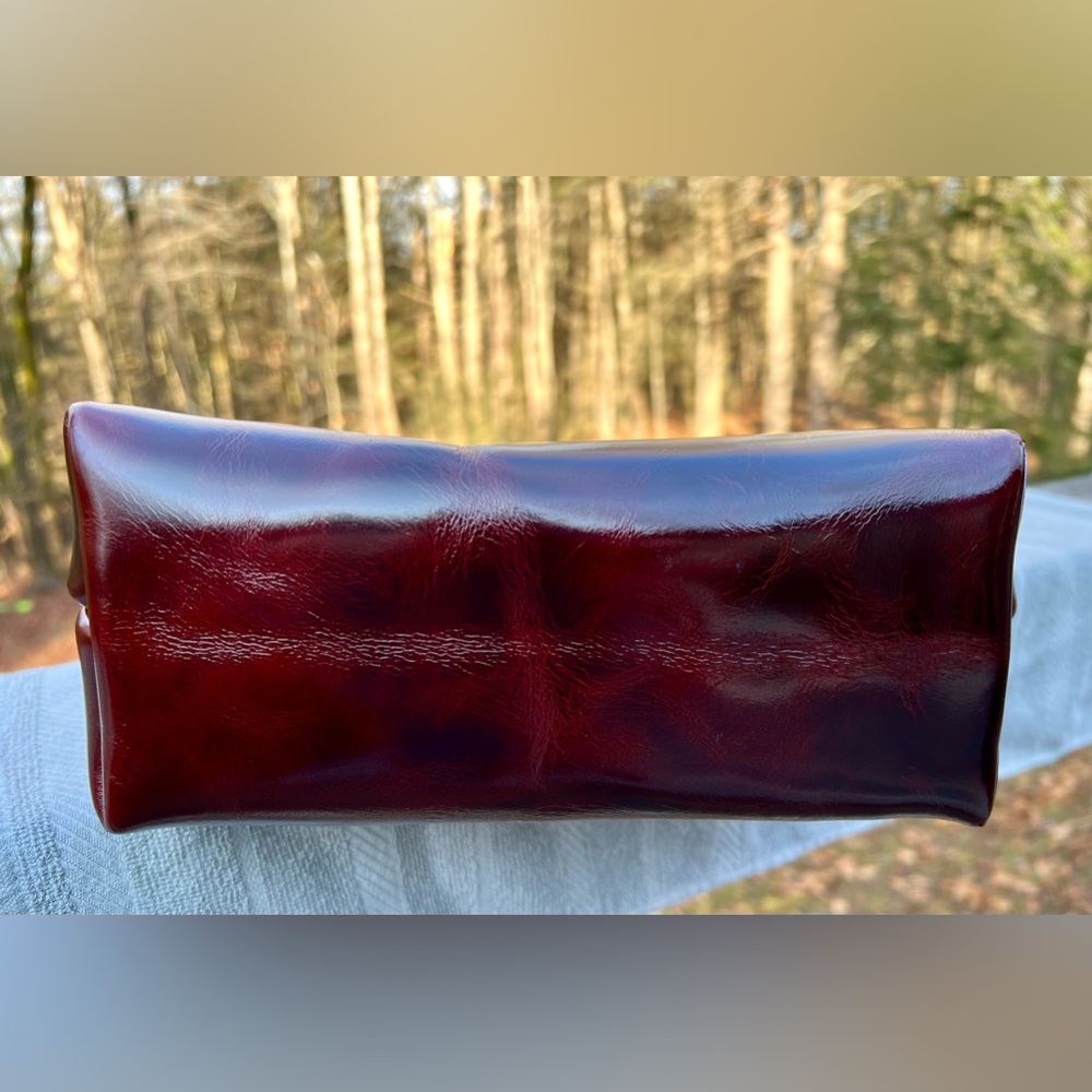 [SOLD] Artisan Made Original Little Raincloud Leather Goods Small Shoulder Bag. - Picture 8 of 14